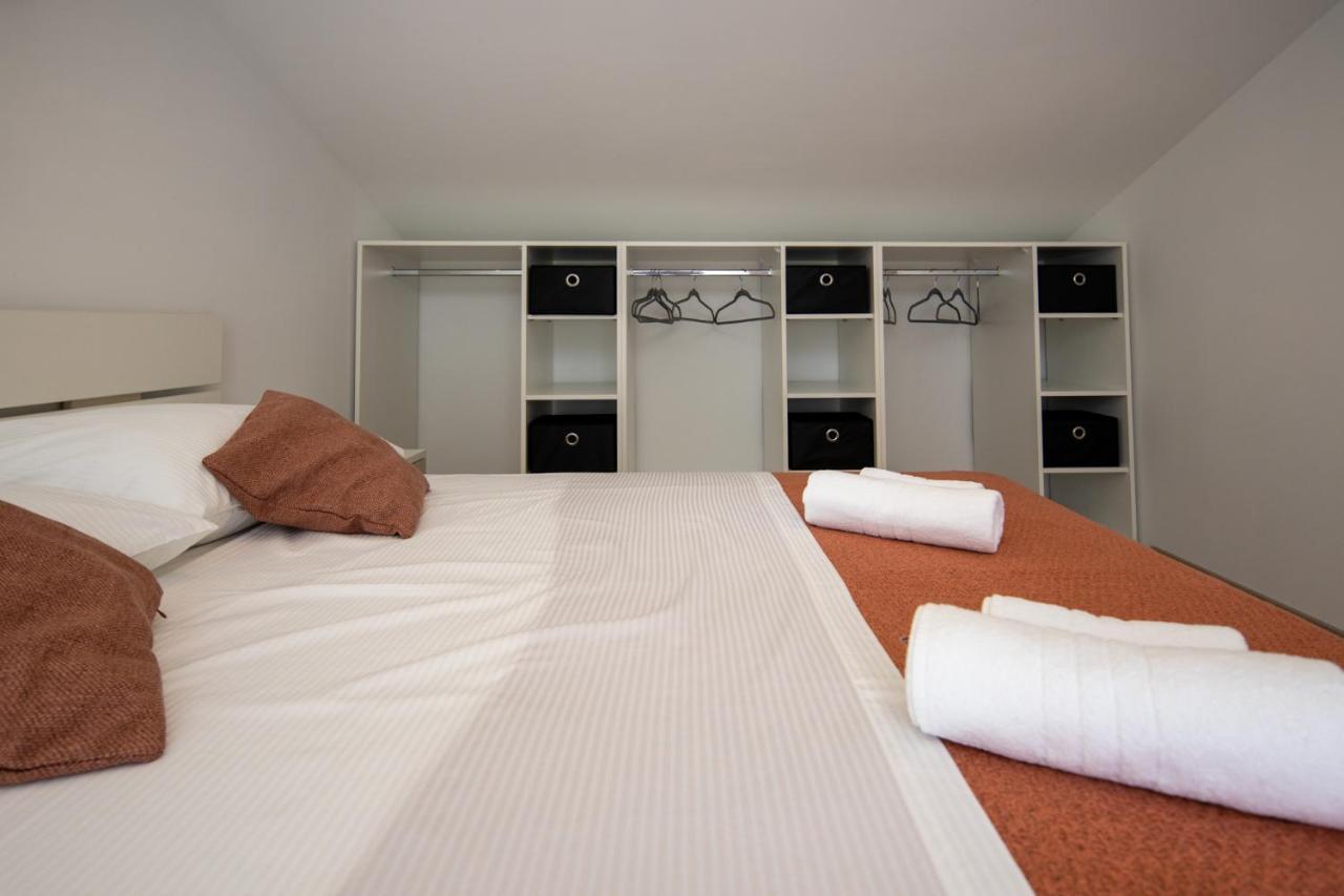 Lumaja Luxury Apartman Biograd Na Moru Exteriér fotografie