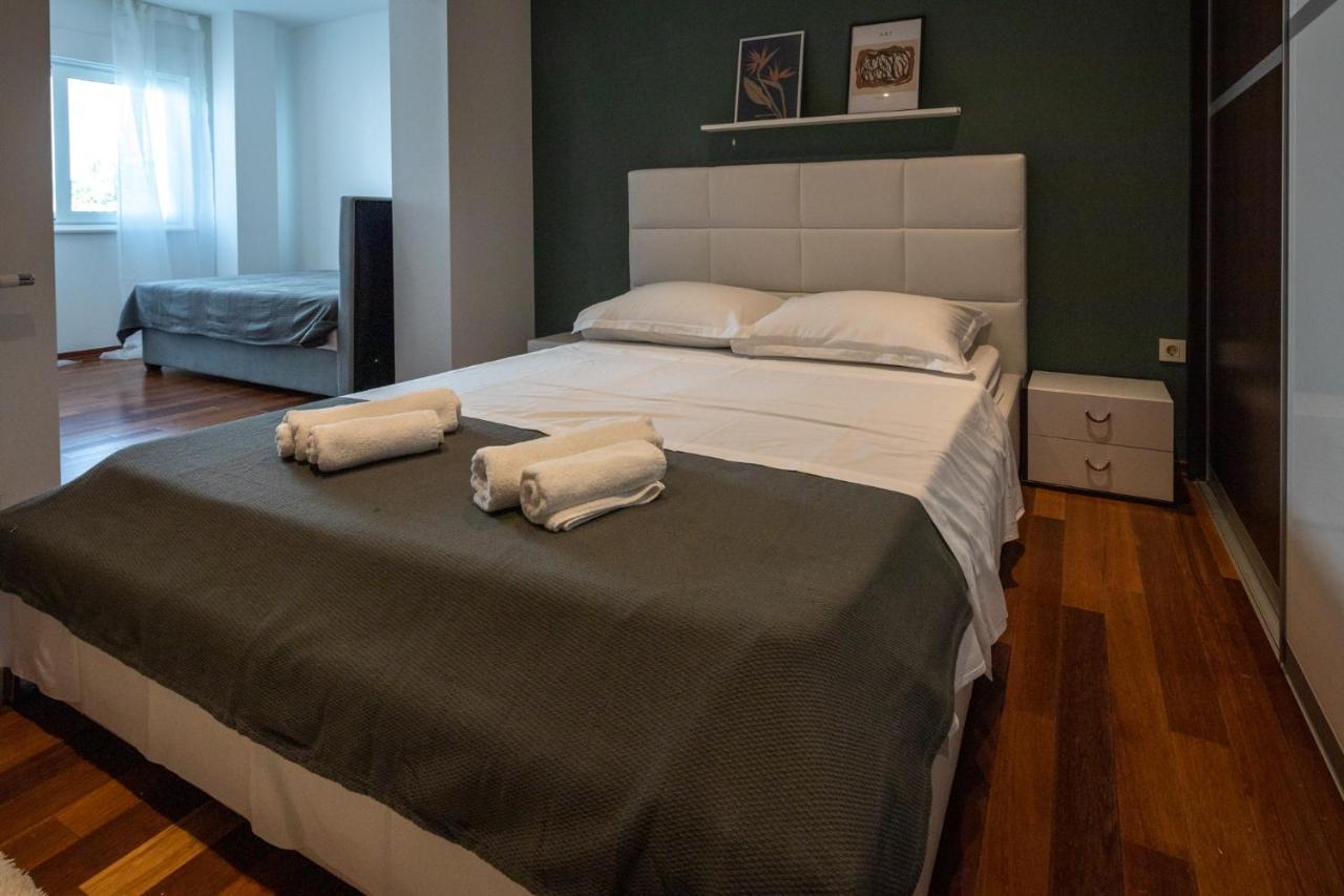Lumaja Luxury Apartman Biograd Na Moru Exteriér fotografie