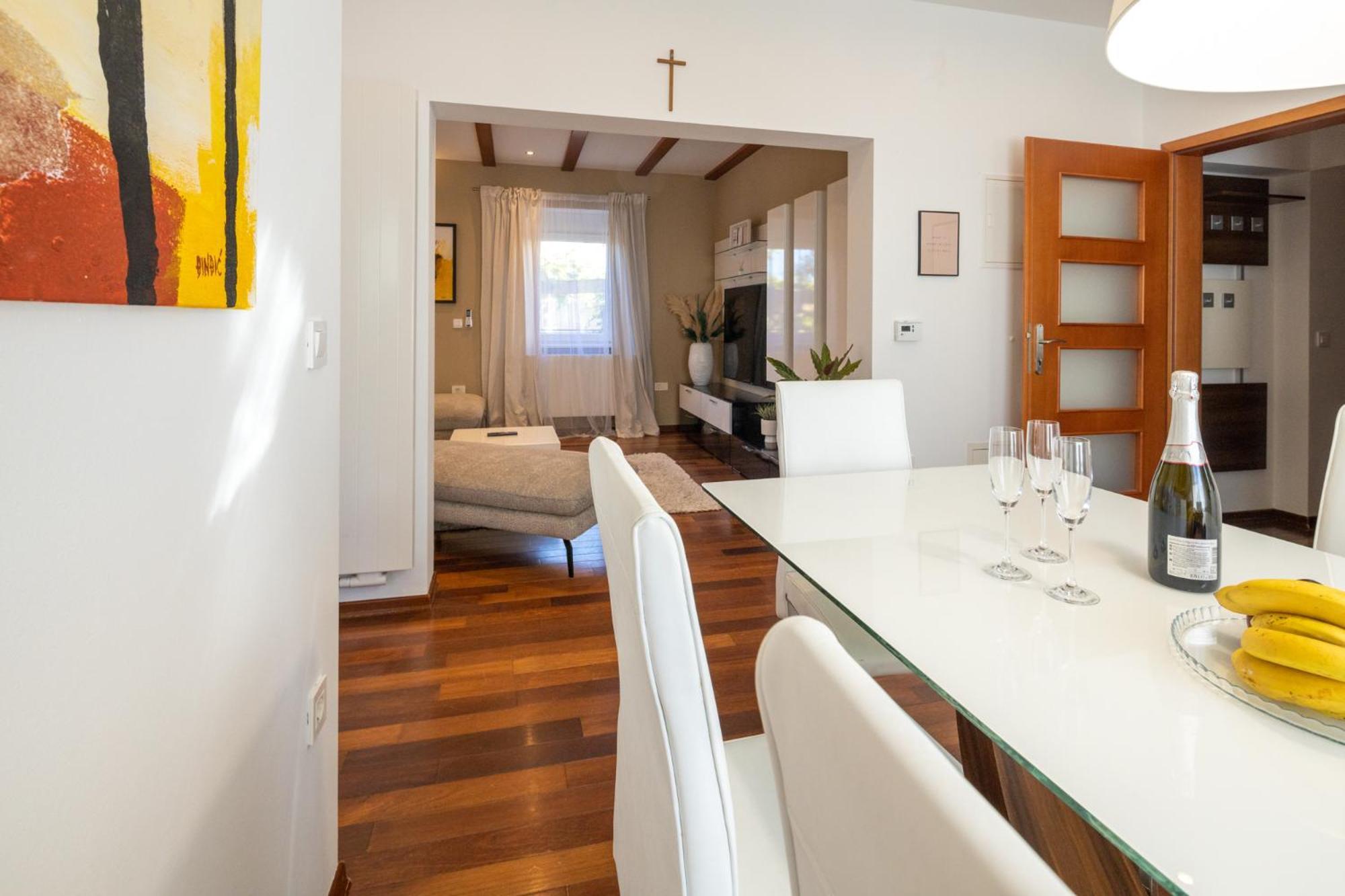 Lumaja Luxury Apartman Biograd Na Moru Exteriér fotografie